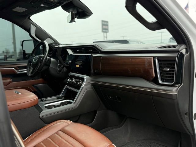 Used 2024 GMC Sierra 2500 Denali Ultimate image 36
