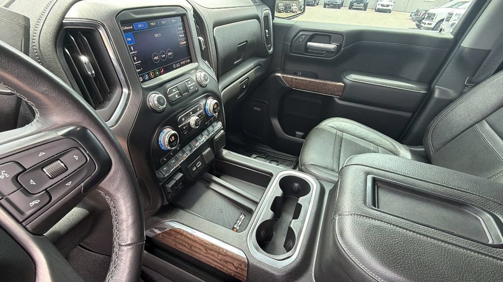 Used 2020 GMC Sierra 1500 Denali w/ Denali Ultimate Package AWD/4WD image 22