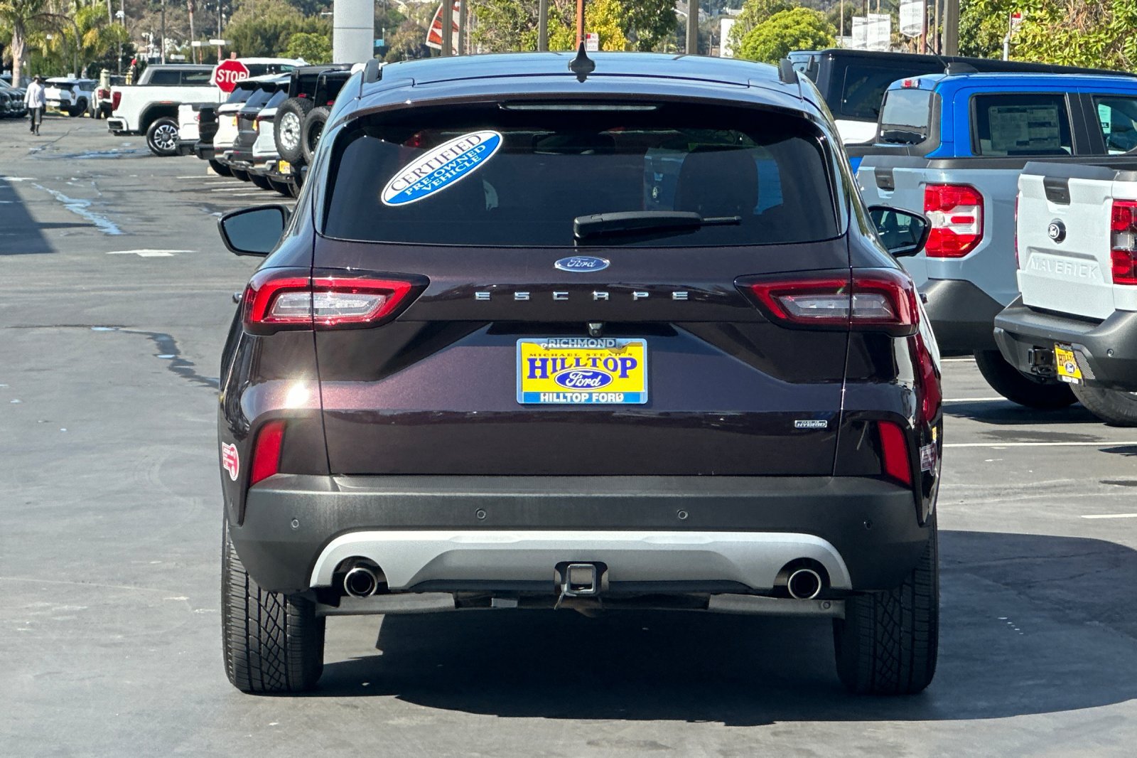 Certified 2023 Ford Escape SE w/ PHEV Premium Package FWD image 7