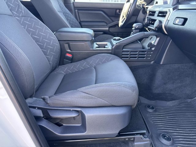 Used 2026 Toyota Tacoma SR5 AWD/4WD image 11