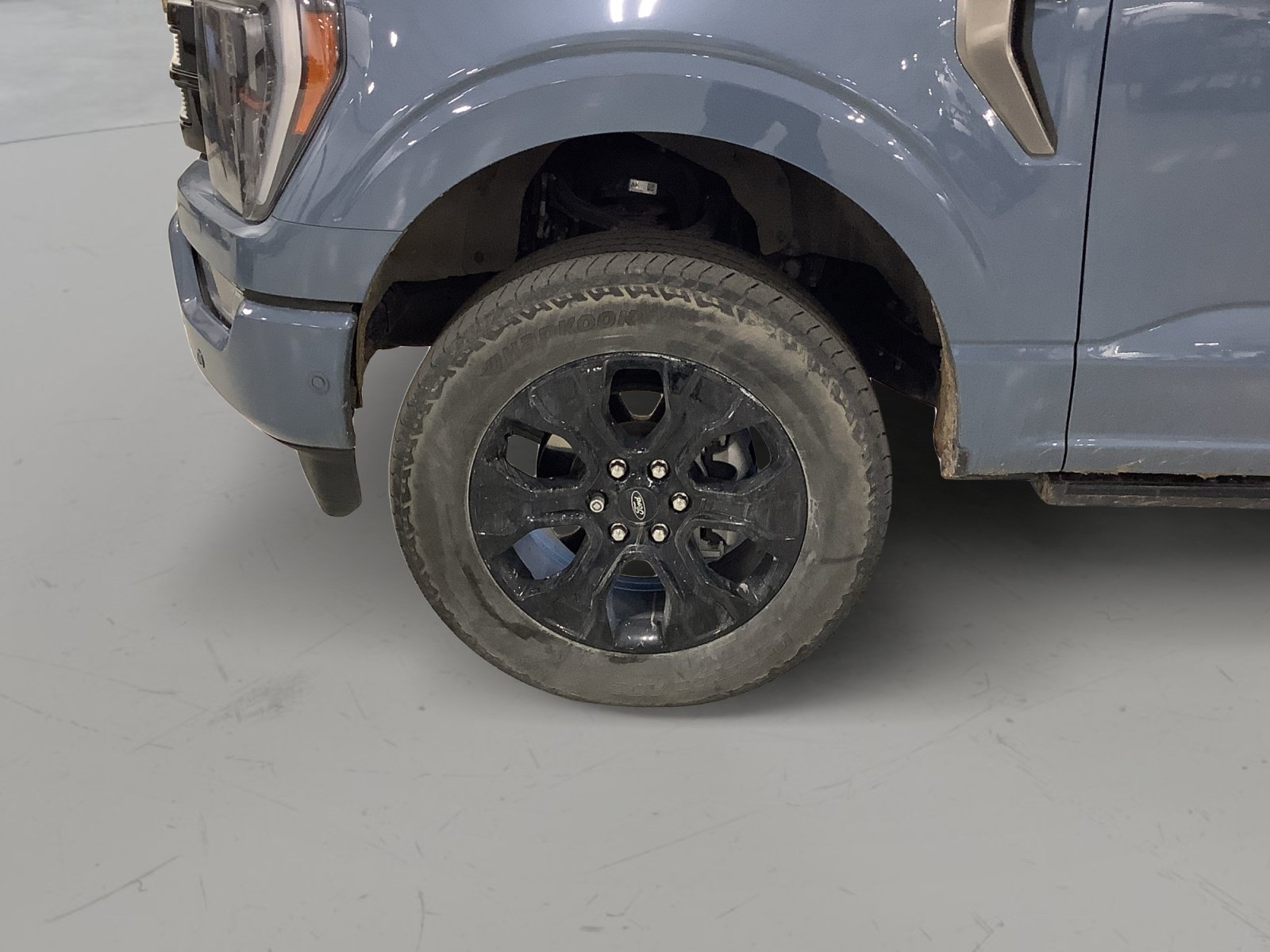 Certified 2023 Ford F150 Platinum w/ Equipment Group 701A High AWD/4WD image 7