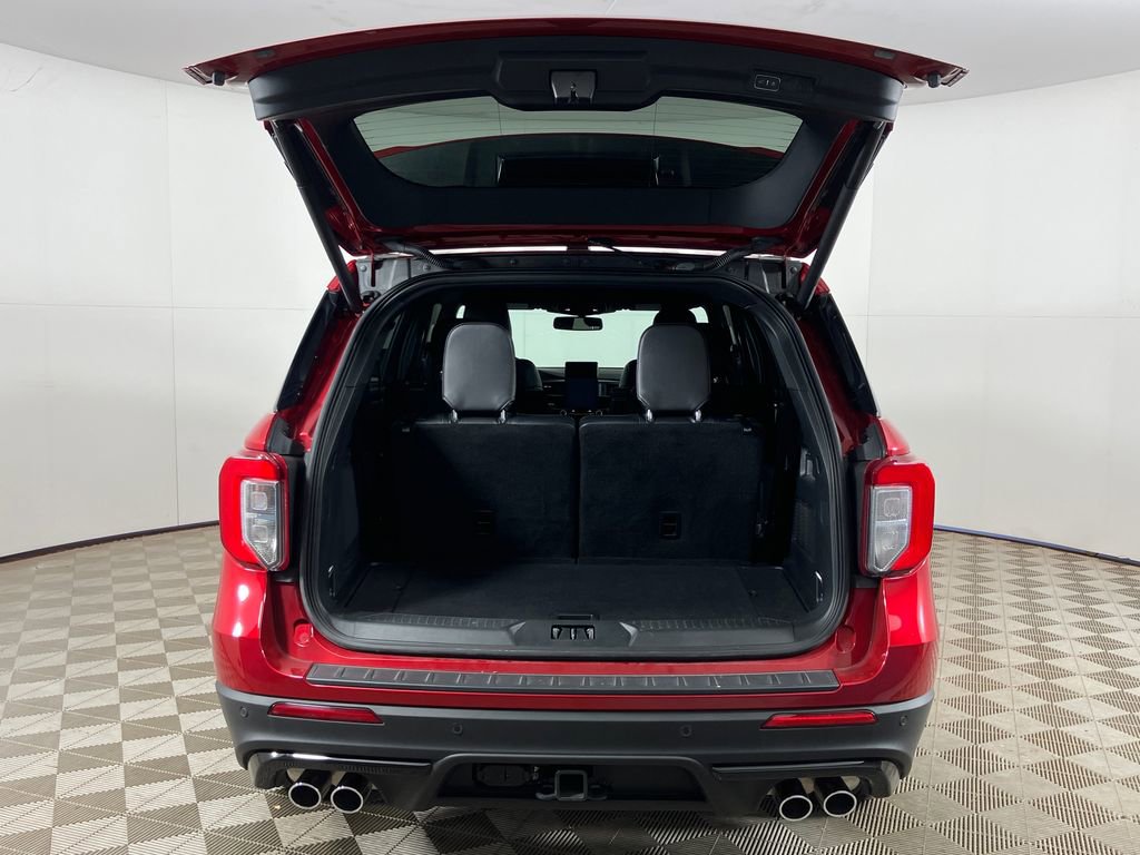 Certified 2024 Ford Explorer ST w/ Equipment Group 401A image 28