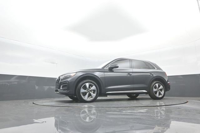 Used 2023 Audi Q5 2.0T Premium Plus w/ Premium Plus Package image 29