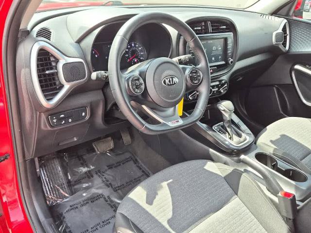 Used 2021 Kia Soul GT-Line FWD image 11
