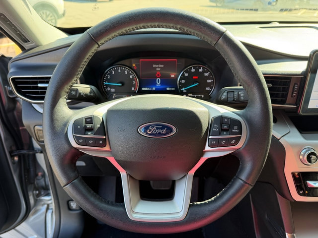 Certified 2024 Ford Explorer XLT w/ Equipment Group 202A AWD/4WD image 25
