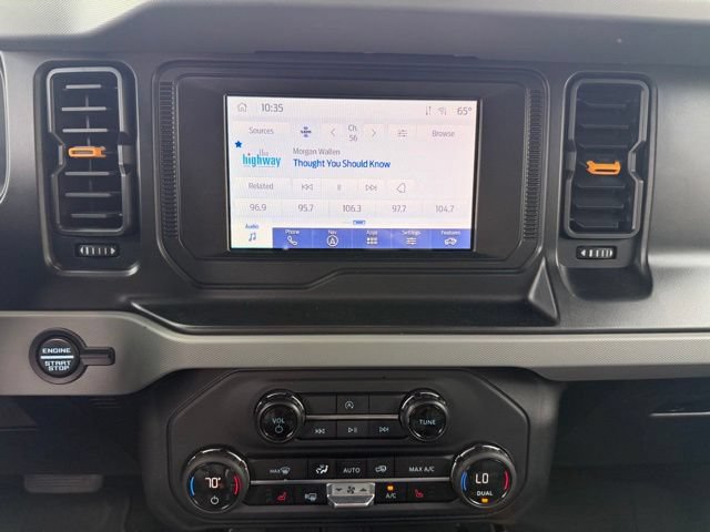 Certified 2023 Ford Bronco Badlands w/ Sasquatch Package AWD/4WD image 17