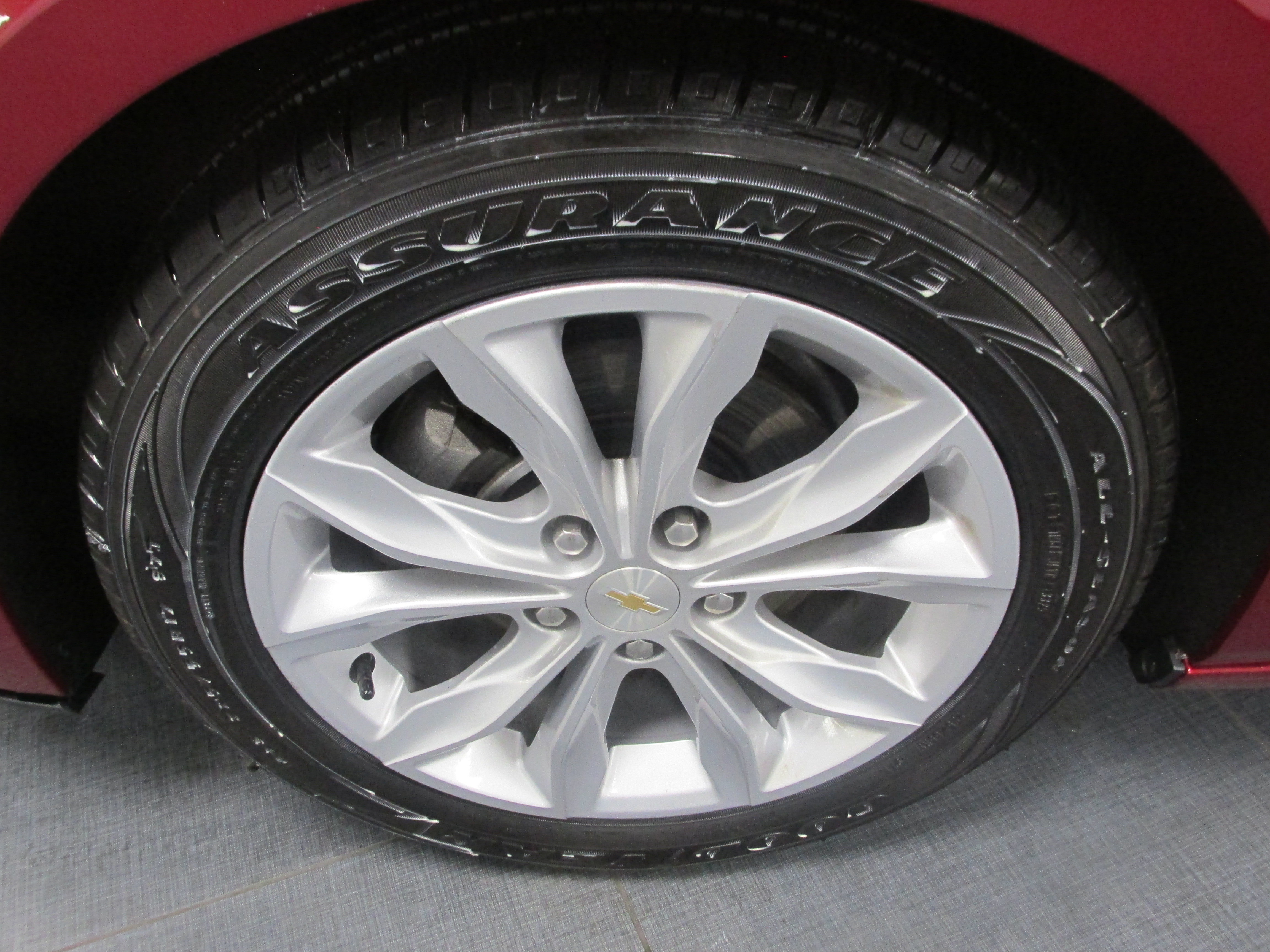 Used 2025 Chevrolet Malibu LT FWD image 14