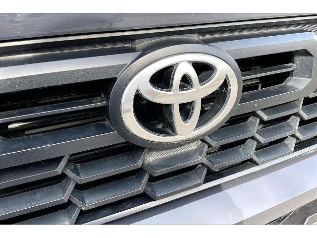 Used 2025 Toyota Tacoma TRD Off-Road AWD/4WD image 27