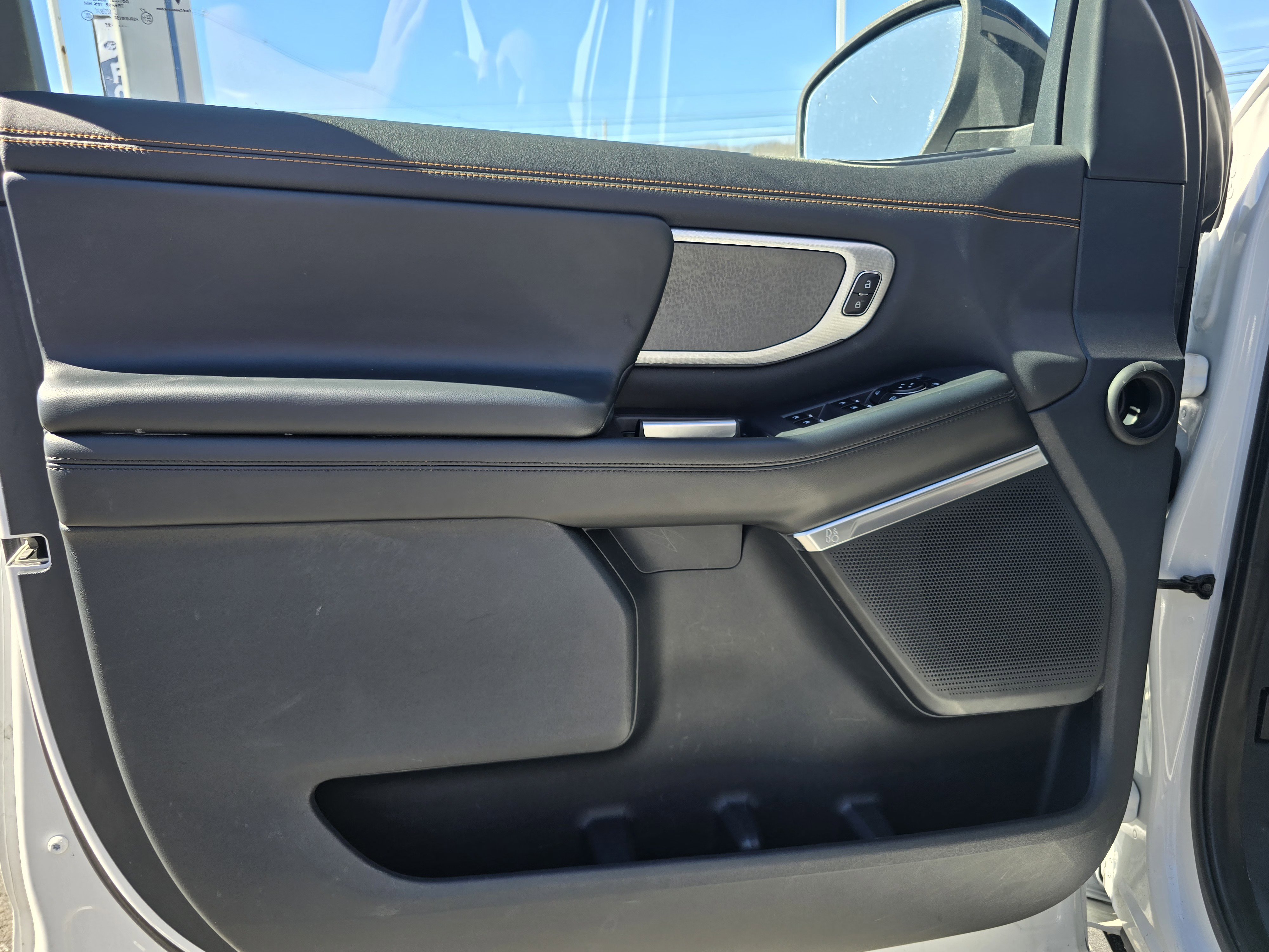 Certified 2025 Ford Expedition Tremor AWD/4WD image 18