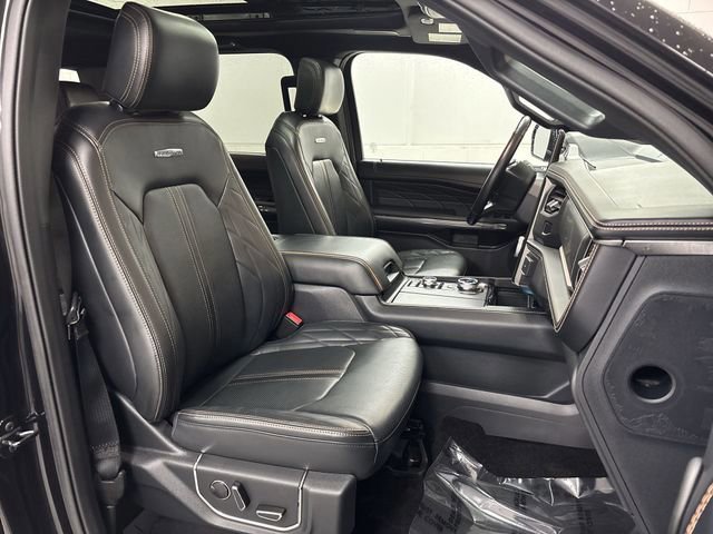 Certified 2022 Ford Expedition Platinum image 17
