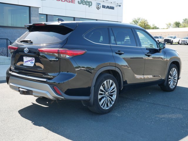 Used 2021 Toyota Highlander Platinum AWD/4WD image 8