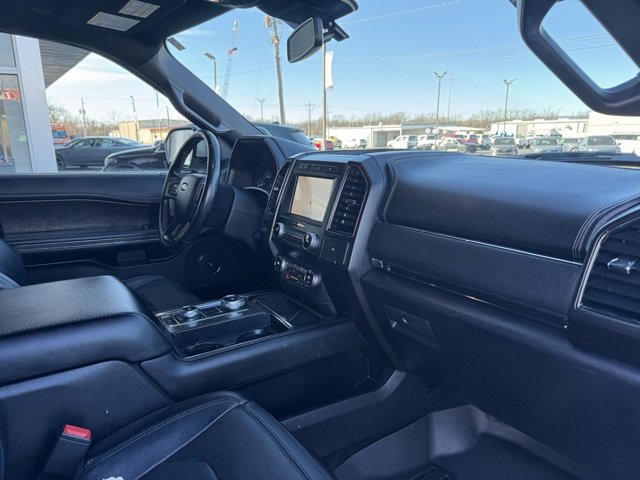 Certified 2020 Ford Expedition Limited image 28