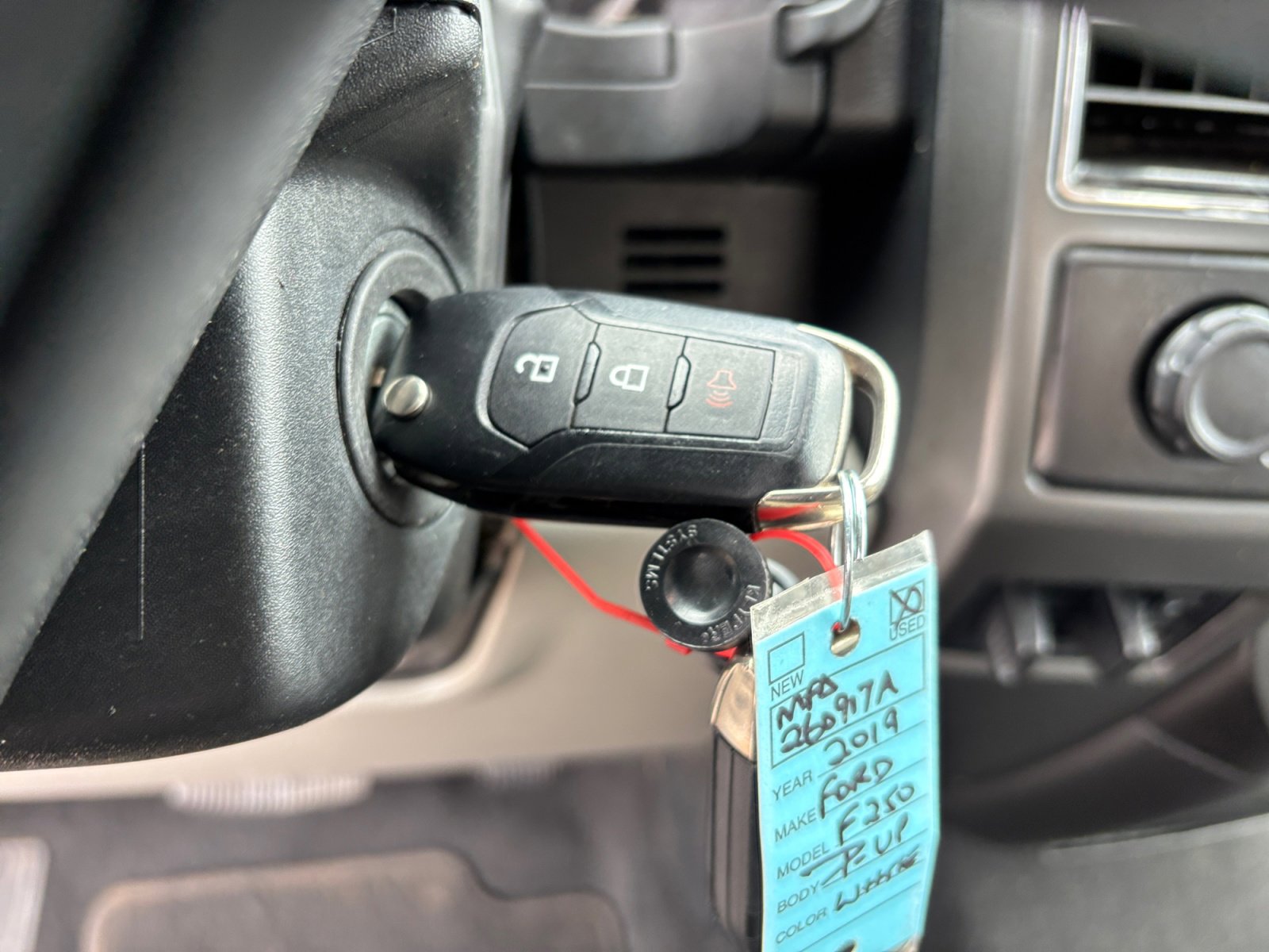 Certified 2019 Ford F250 XLT AWD/4WD image 28