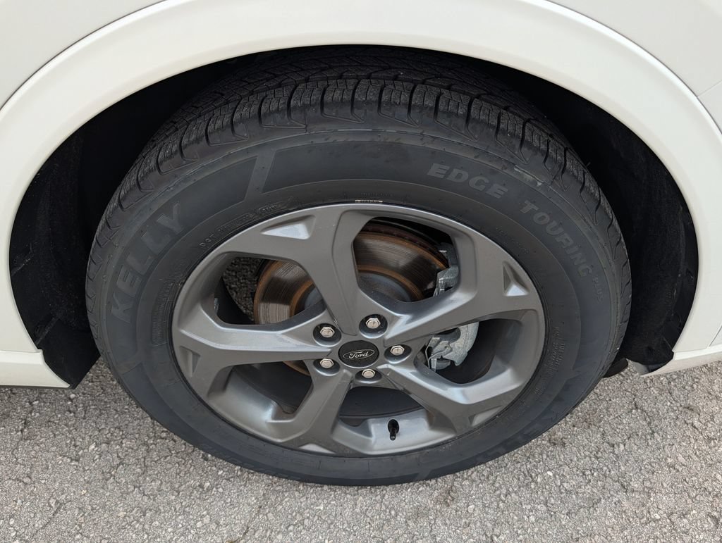 Certified 2023 Ford Escape ST-Line w/ Tech Pack #1 FWD image 31
