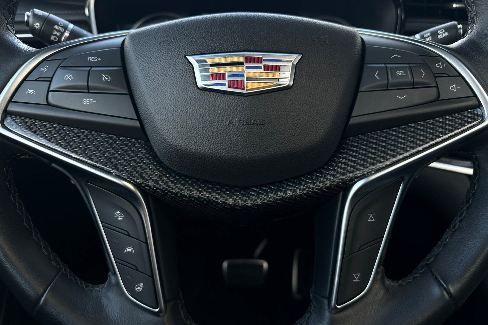 Used 2022 Cadillac XT5 Sportv w/ LPO, ONYX Package AWD/4WD image 23
