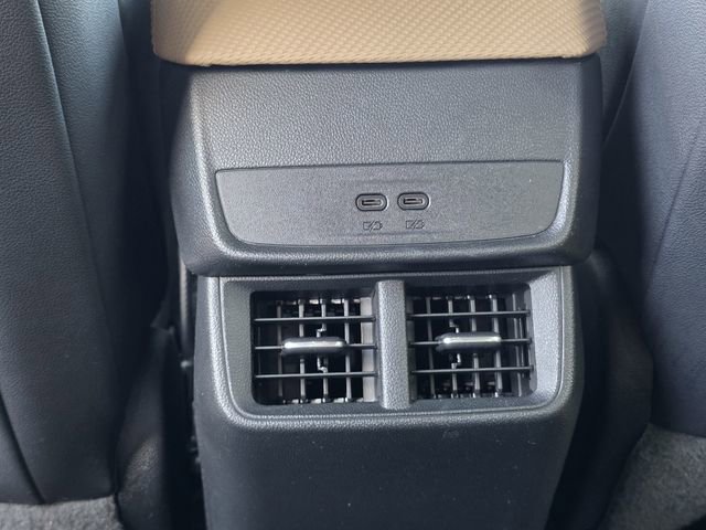 Used 2025 Chevrolet Equinox ACTIV AWD/4WD image 18