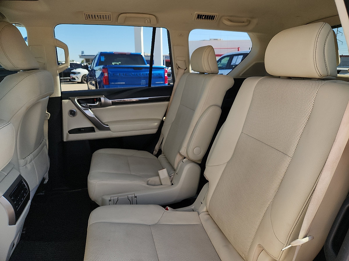 Used 2023 Lexus GX 460 Premium AWD/4WD image 14