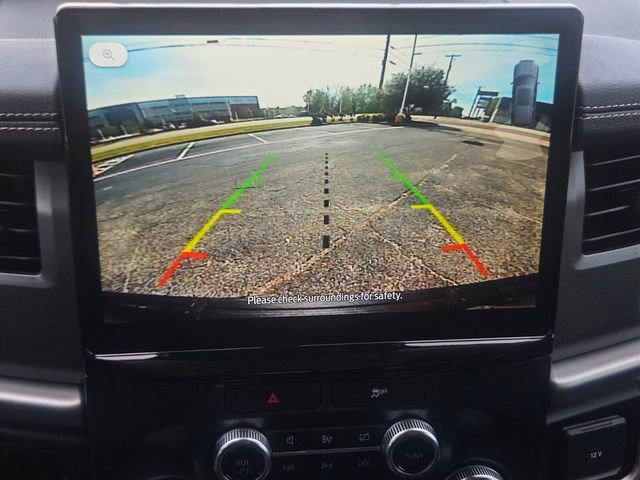 Certified 2022 Ford Expedition XLT image 35