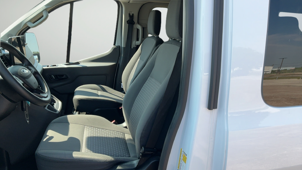 Certified 2023 Ford Transit 350 XLT RWD image 14