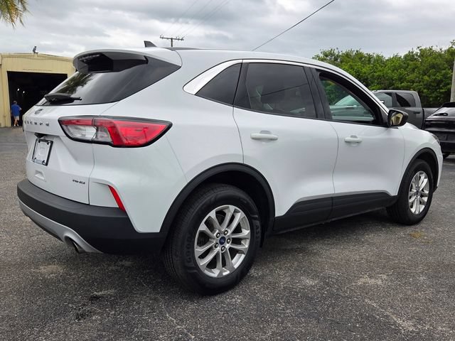 Certified 2022 Ford Escape SE AWD/4WD image 14