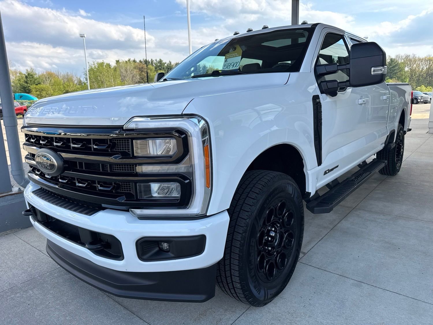 Certified 2023 Ford F250 XLT w/ Black Appearance Package AWD/4WD image 4