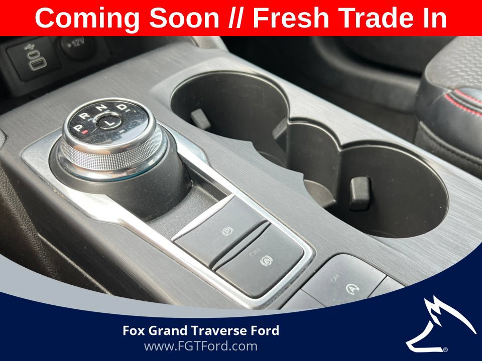 Certified 2025 Ford Escape ST-Line Select AWD/4WD image 26