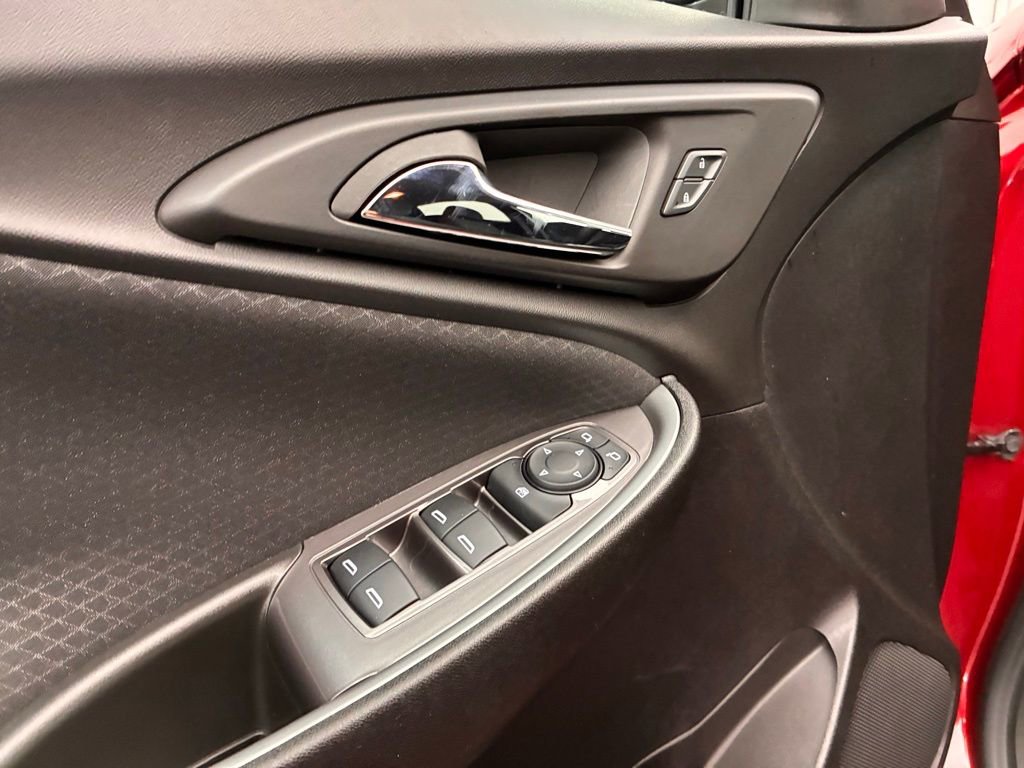 Used 2024 Chevrolet Malibu RS w/ LPO, Floor Liner Package image 16