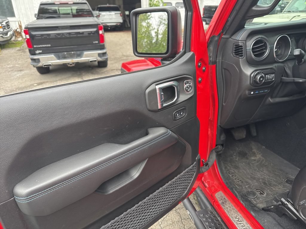 Used 2021 Jeep Wrangler Unlimited Rubicon 4xe w/ Steel Bumper Group AWD/4WD image 12