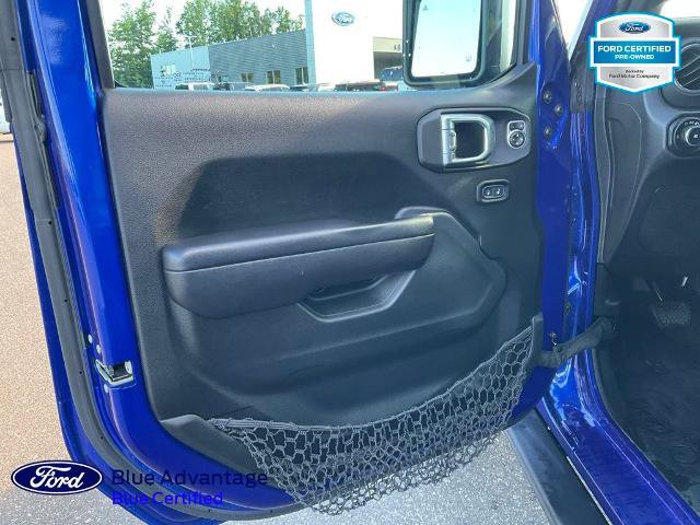 Used 2020 Jeep Wrangler Unlimited Rubicon w/ Quick Order Package 28Y Recon AWD/4WD image 16