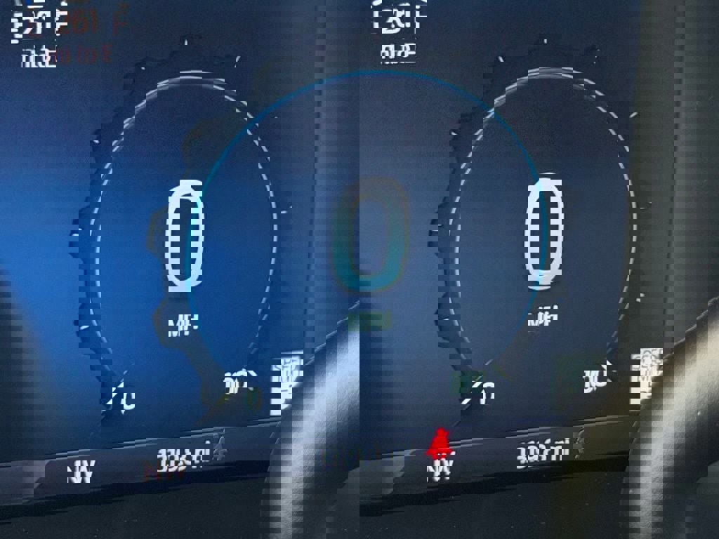 Certified 2026 Ford F350 Platinum w/ Tremor Off-Road Package image 15