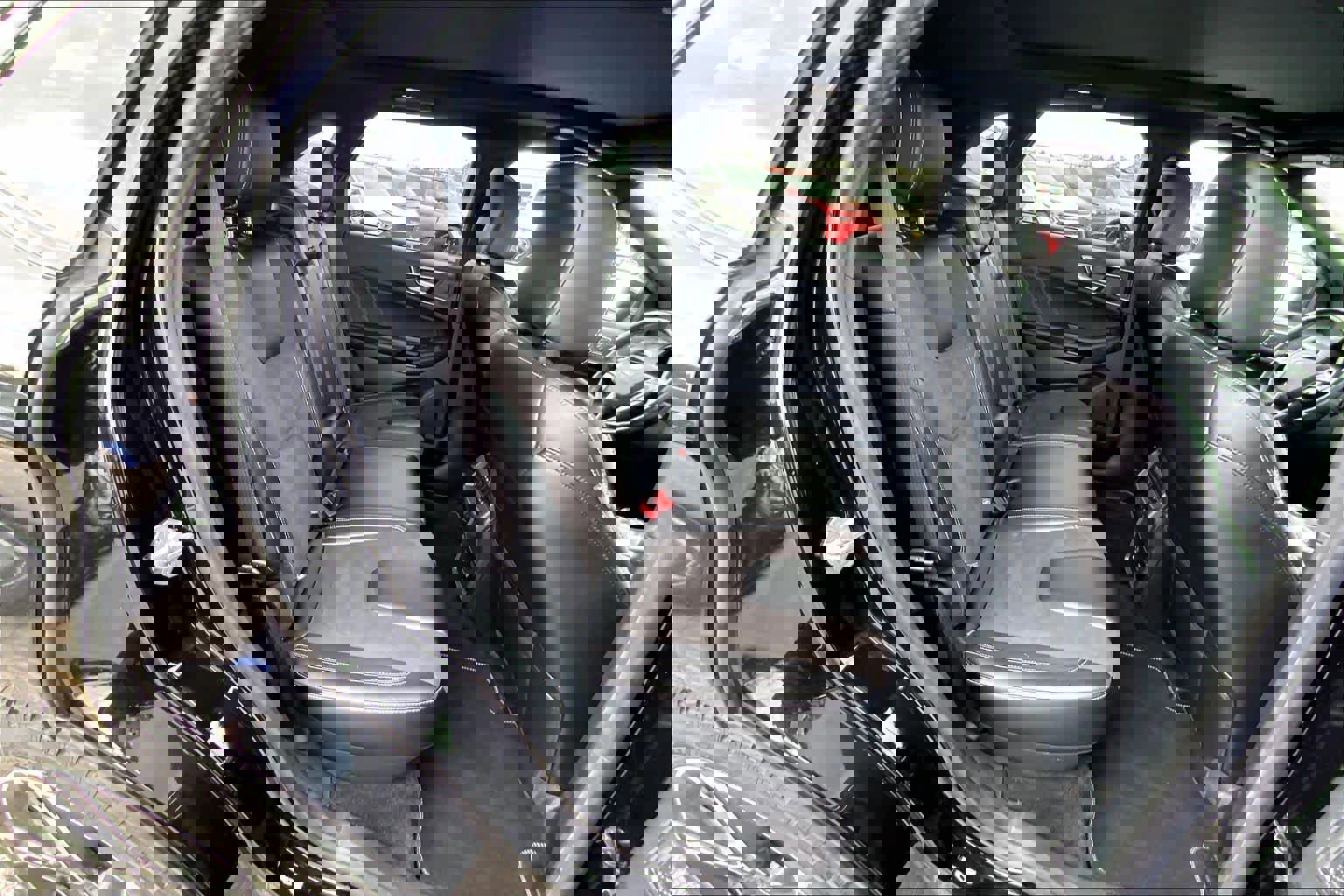 Certified 2022 Ford Edge ST w/ Equipment Group 401A image 19