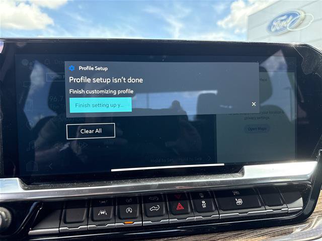 Used 2025 Chevrolet Silverado 1500 RST AWD/4WD image 7