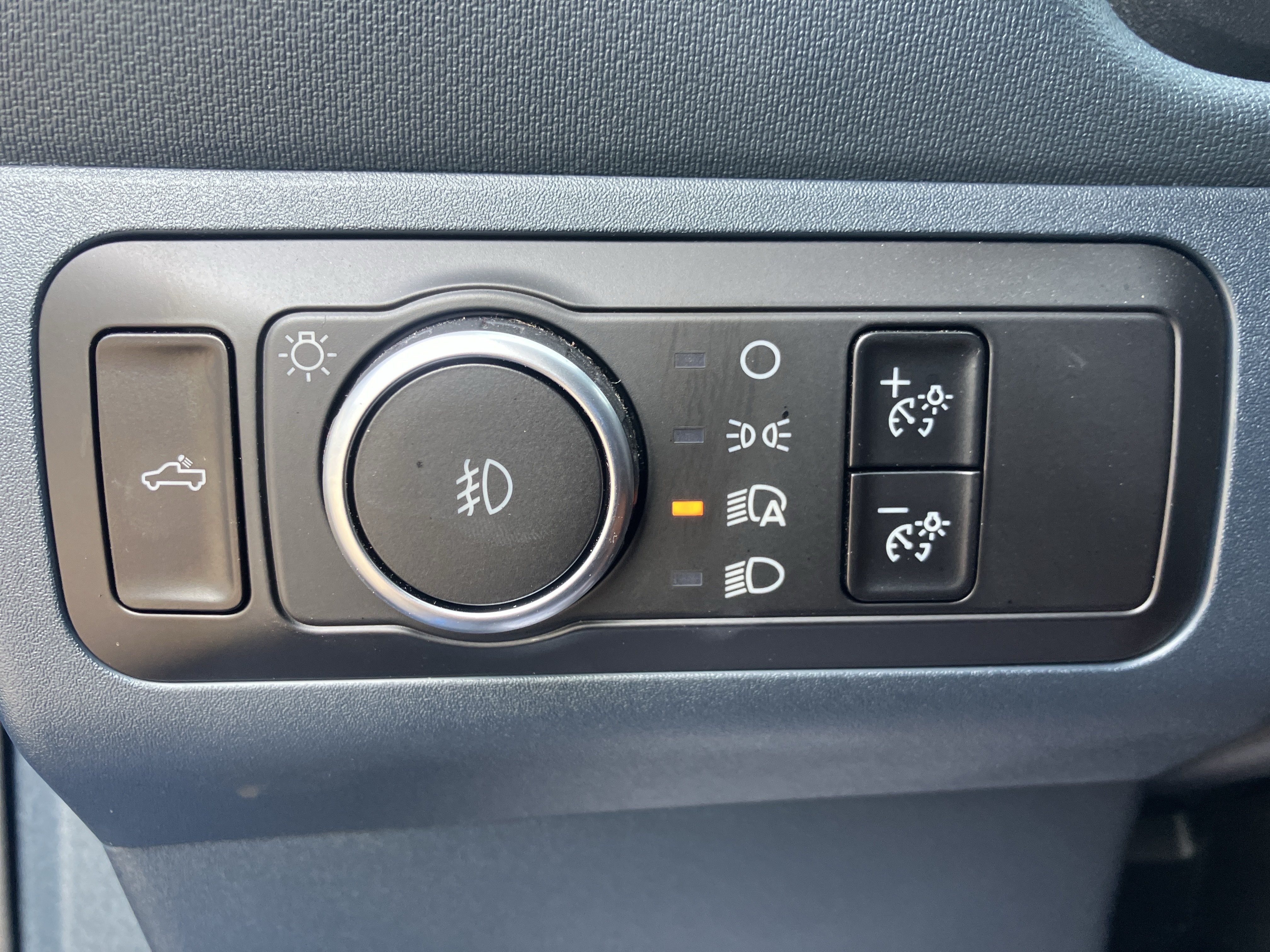 Certified 2025 Ford Maverick Lobo AWD/4WD image 20
