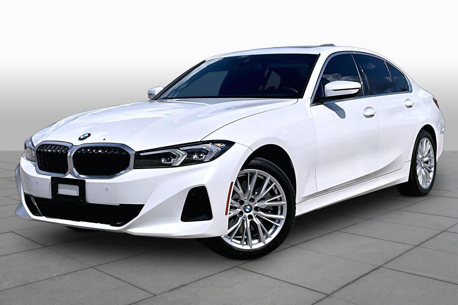 Used 2024 BMW 330i Sedan w/ Convenience Package RWD image 35
