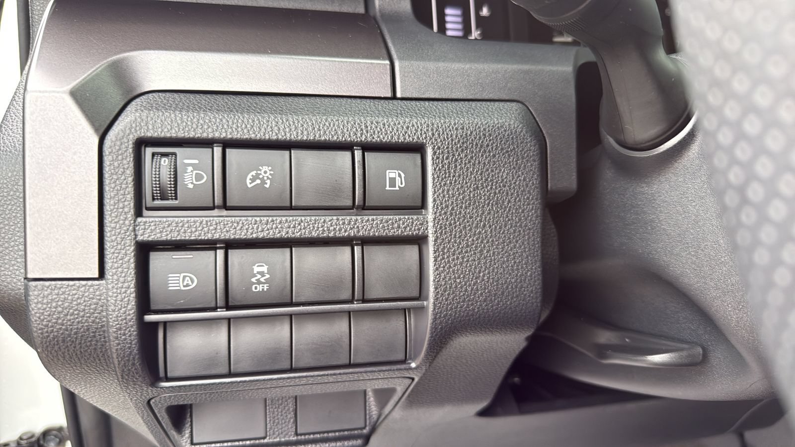 Used 2025 Toyota 4Runner SR5 RWD image 18