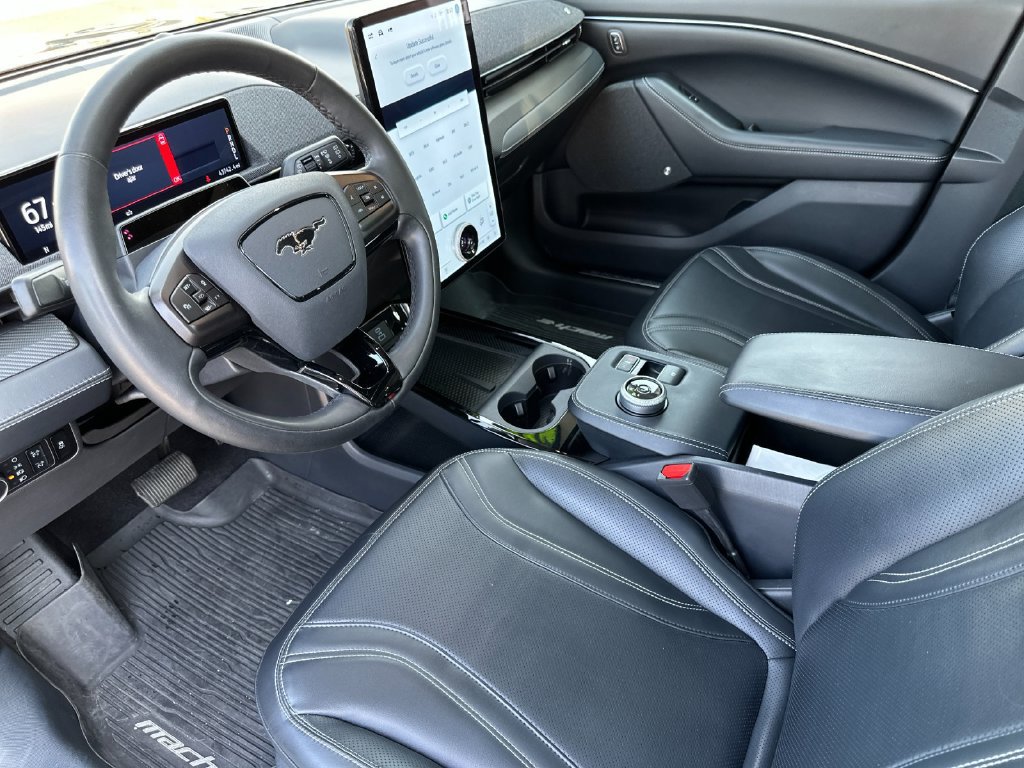 Certified 2023 Ford Mustang Mach-E Premium RWD image 9