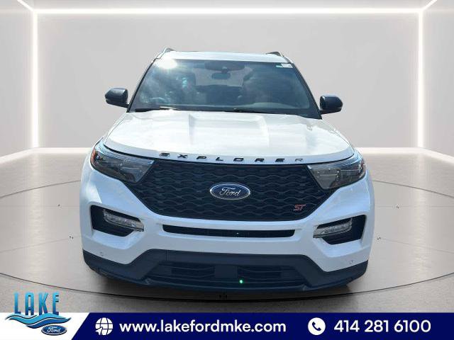 Certified 2023 Ford Explorer ST AWD/4WD image 2