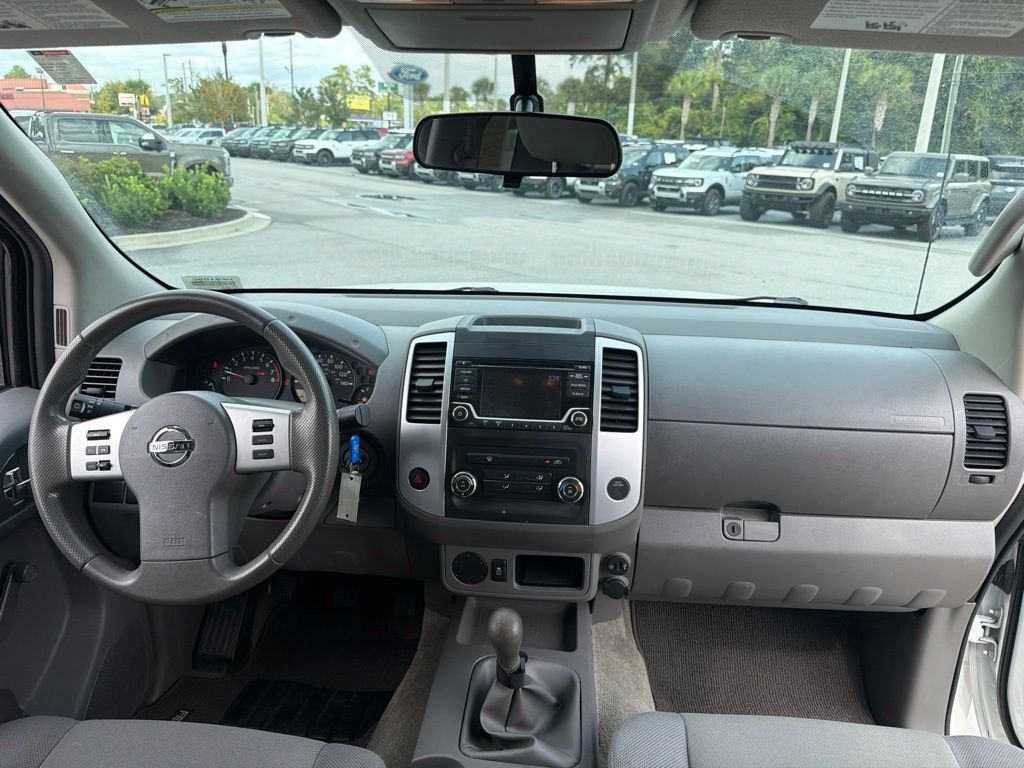 Used 2018 Nissan Frontier S RWD image 14