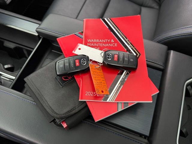 Used 2025 Toyota Tundra Platinum image 22