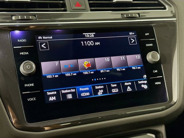 Used 2022 Volkswagen Tiguan SE image 14