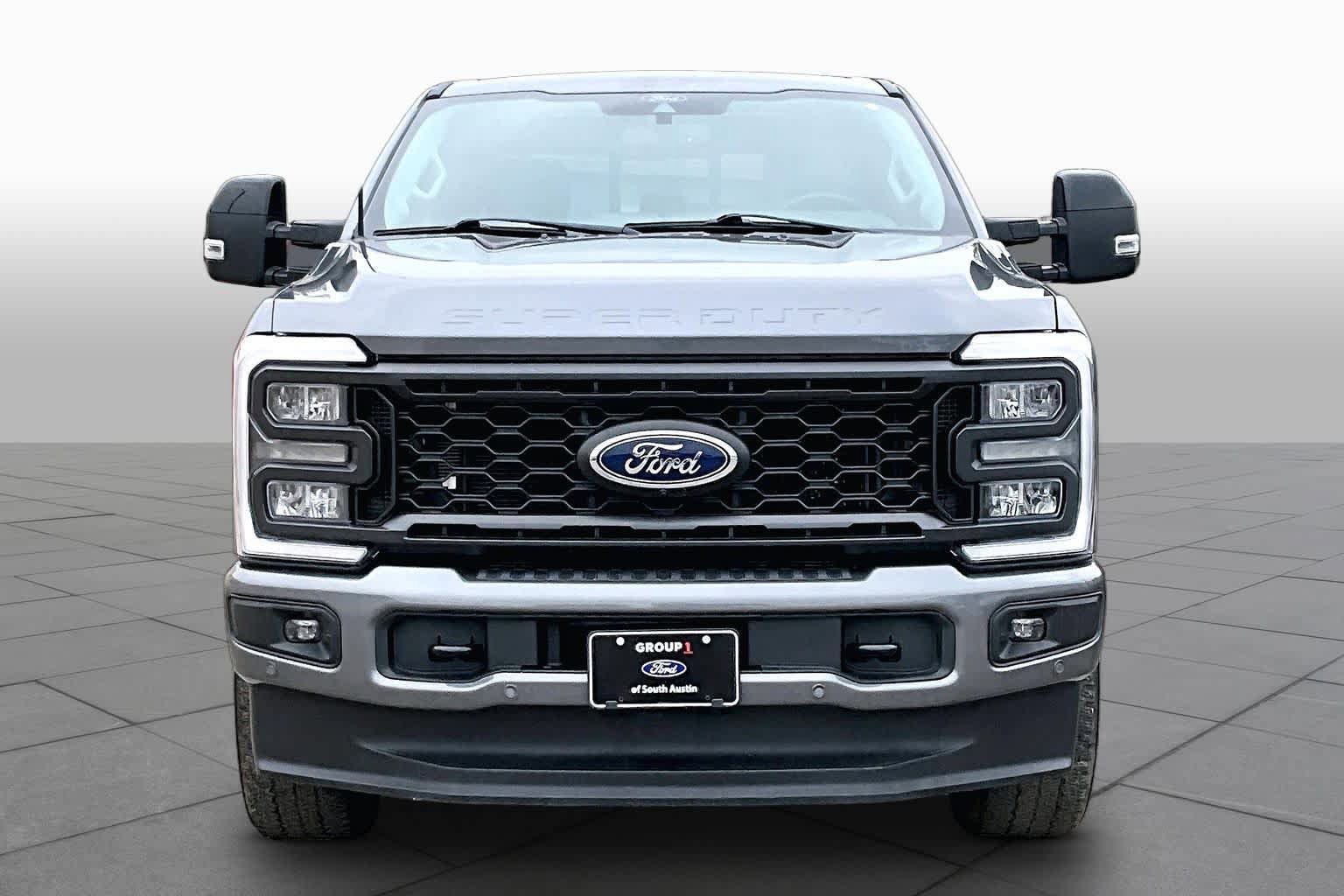 Certified 2024 Ford F250 Lariat w/ Lariat Ultimate Package AWD/4WD image 4