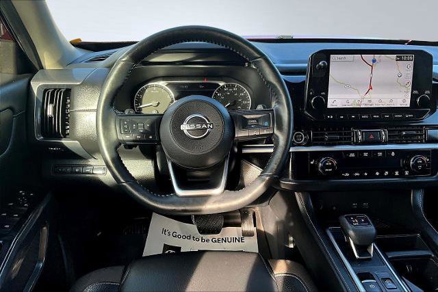 Used 2023 Nissan Pathfinder SL image 10