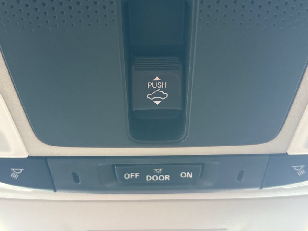 Used 2024 Honda CR-V EX image 37