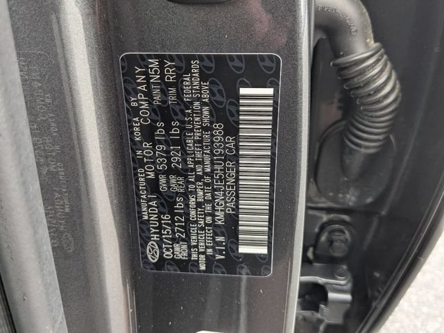 Used 2017 Genesis G80 3.8 w/ Option Group 02 RWD image 31