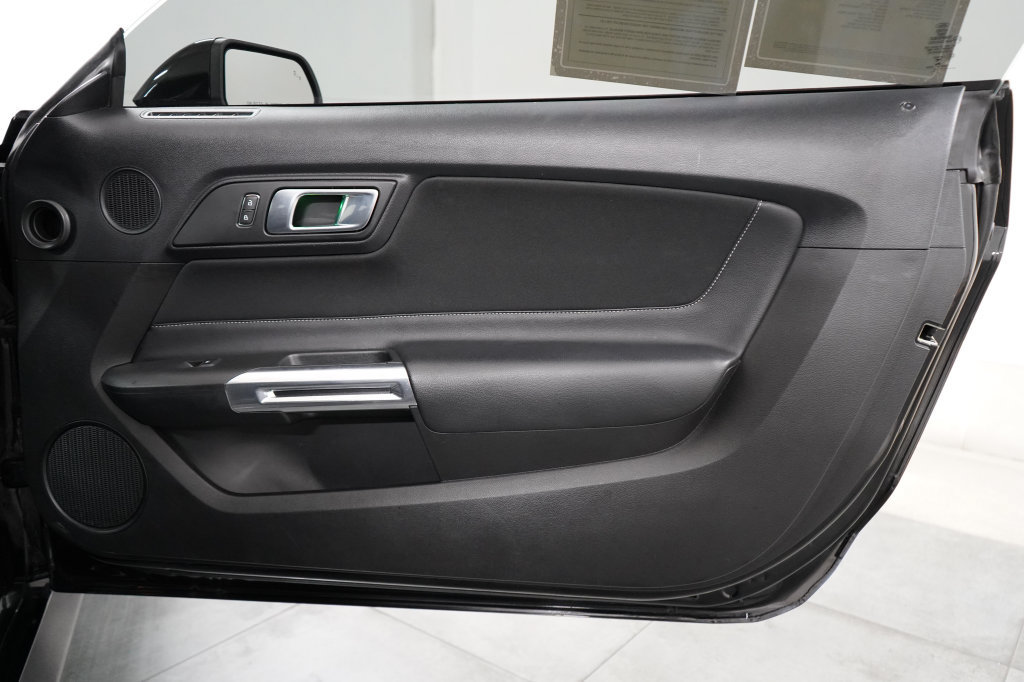 Certified 2022 Ford Mustang GT RWD image 26