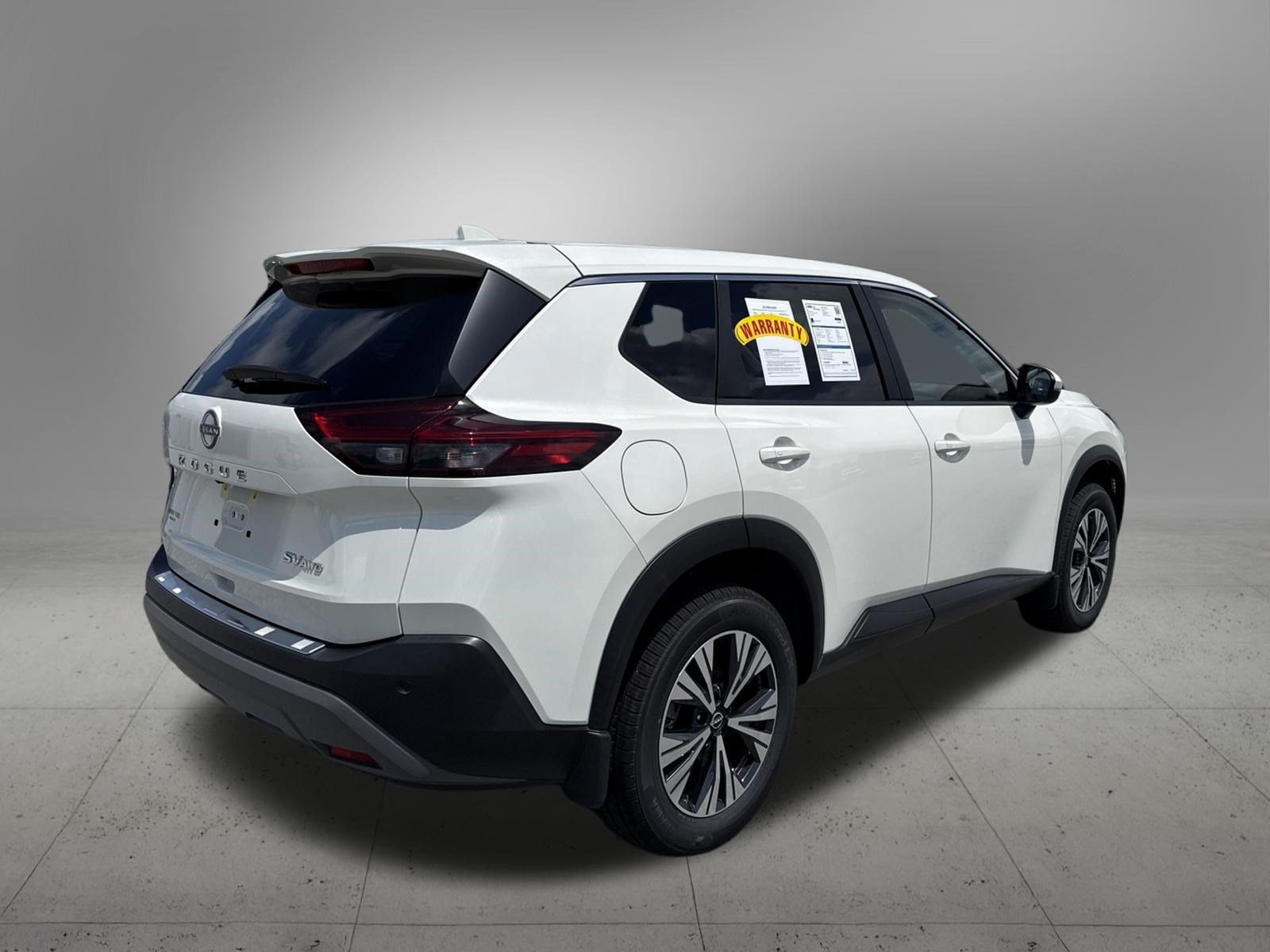 Used 2023 Nissan Rogue SV AWD/4WD image 4