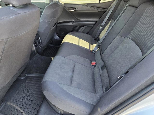 Used 2025 Toyota Camry LE FWD image 10