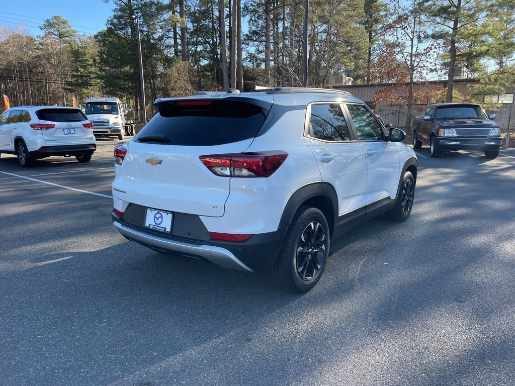 Used 2023 Chevrolet TrailBlazer LT w/ Convenience Package image 5