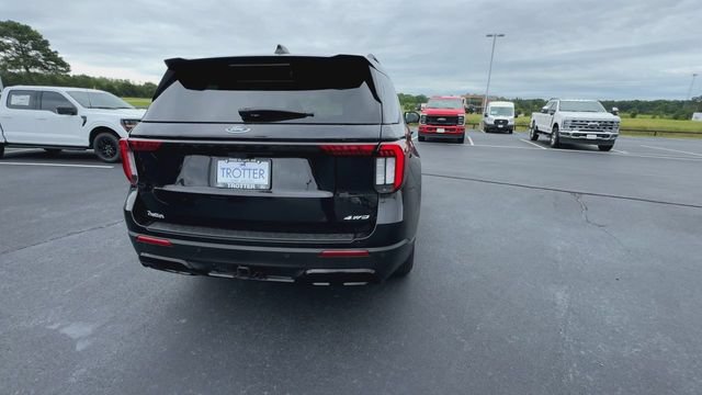 Certified 2025 Ford Explorer ST-Line AWD/4WD image 7