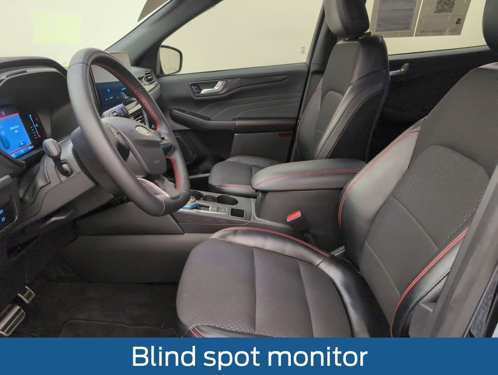 Certified 2024 Ford Escape ST-Line w/ Tech Pack #1 image 5